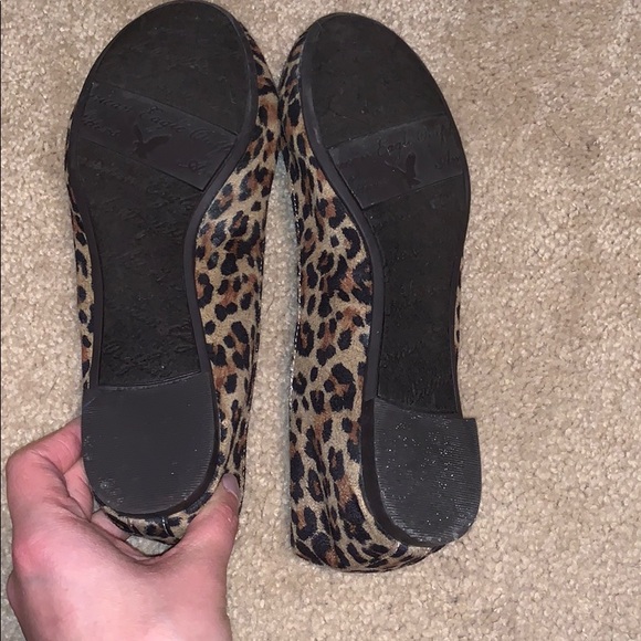 Flats - Picture 2 of 4